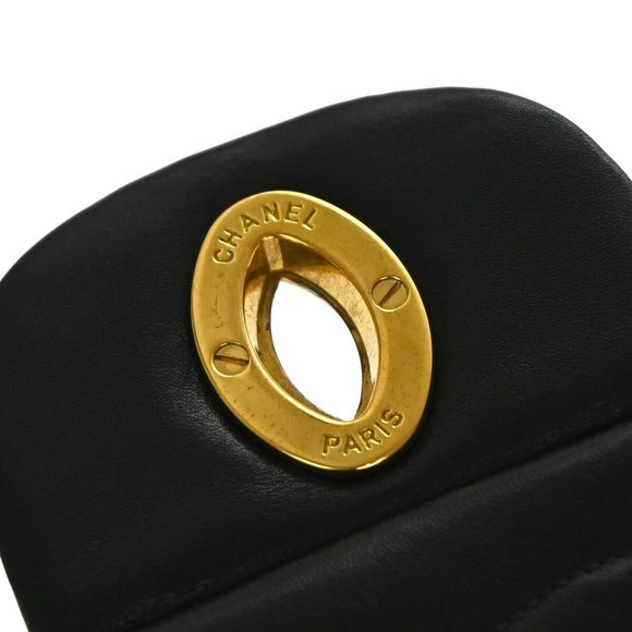 CHANEL Matelasse Handbag - Picture 15 of 16